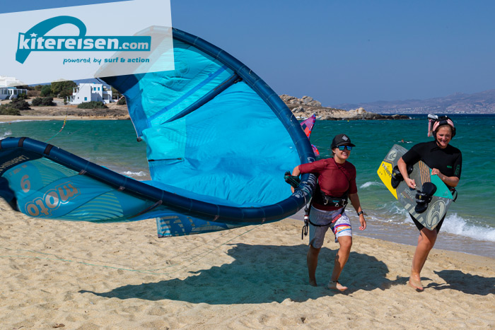 Naxos - Griechenland Der Kitespot Mikri Vigla auf der Insel Naxos bietet zuverlässigen, kräftigen Wind in Verbindung mit dem unvergleichlichen griechischen Flair. 